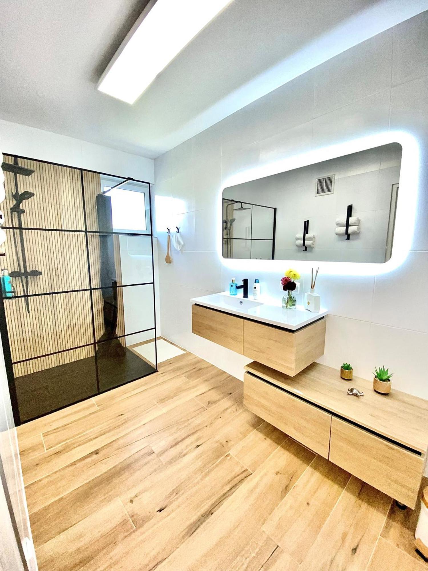 Skyview Residence - Self Check In - Near City Centre Graz Dış mekan fotoğraf